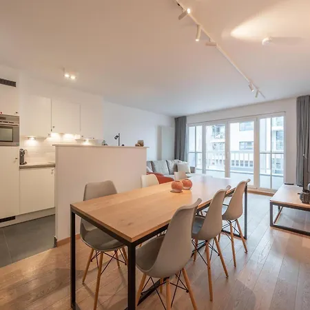 Apartment Centre For 6 *