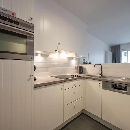 Apartment Centre For 6 *