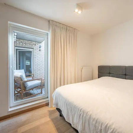 Centre For 6 Apartment